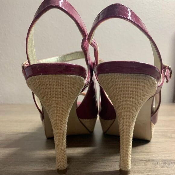 MARC‎ FISHER Floral Canvas Peep Toe Heels - Picture 2 of 5